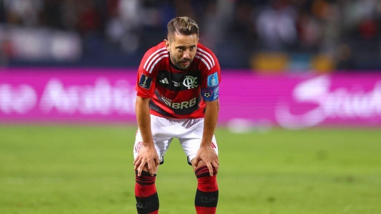 FLAMENGO AGIU MAL COM EVERTON RIBEIRO? EMPRESÁRIO DO JOGADOR DEU SUA OPINIÃO